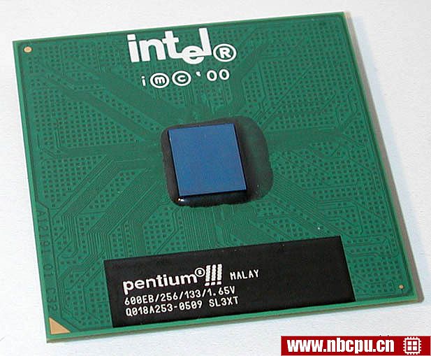 Intel Pentium III 600 - RB80526PZ600256 (BX80526C600256 / BX80526C600256E)