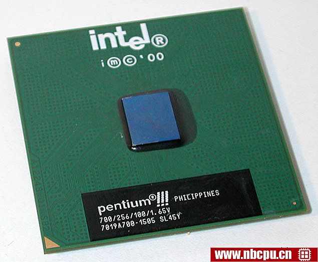 Intel Pentium III 700 - RB80526PY700256 (BX80526F700256 / BX80526F700256E)